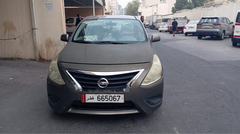 Nissan Sunny Model 2015 - 1