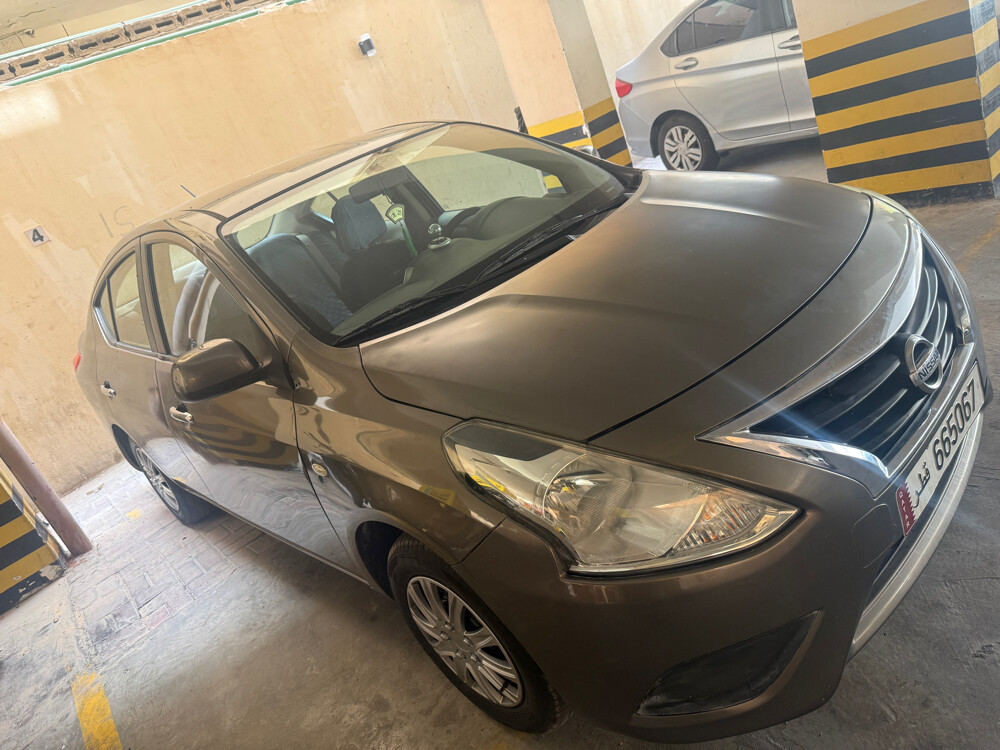 Nissan Sunny Model 2015 - 2