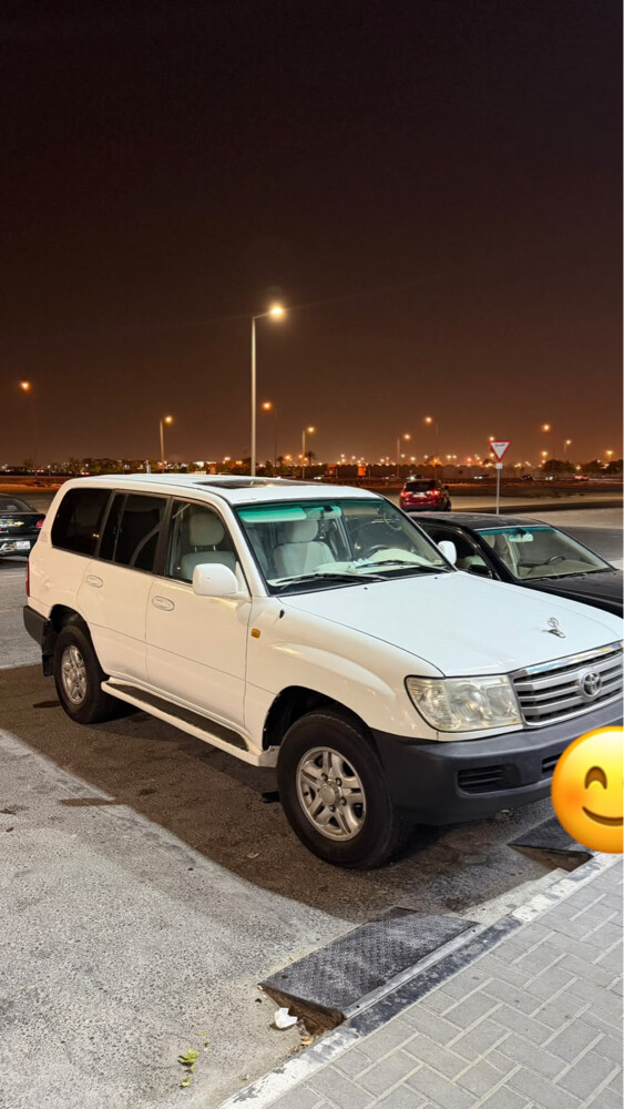 Toyota Land Cruiser - 2