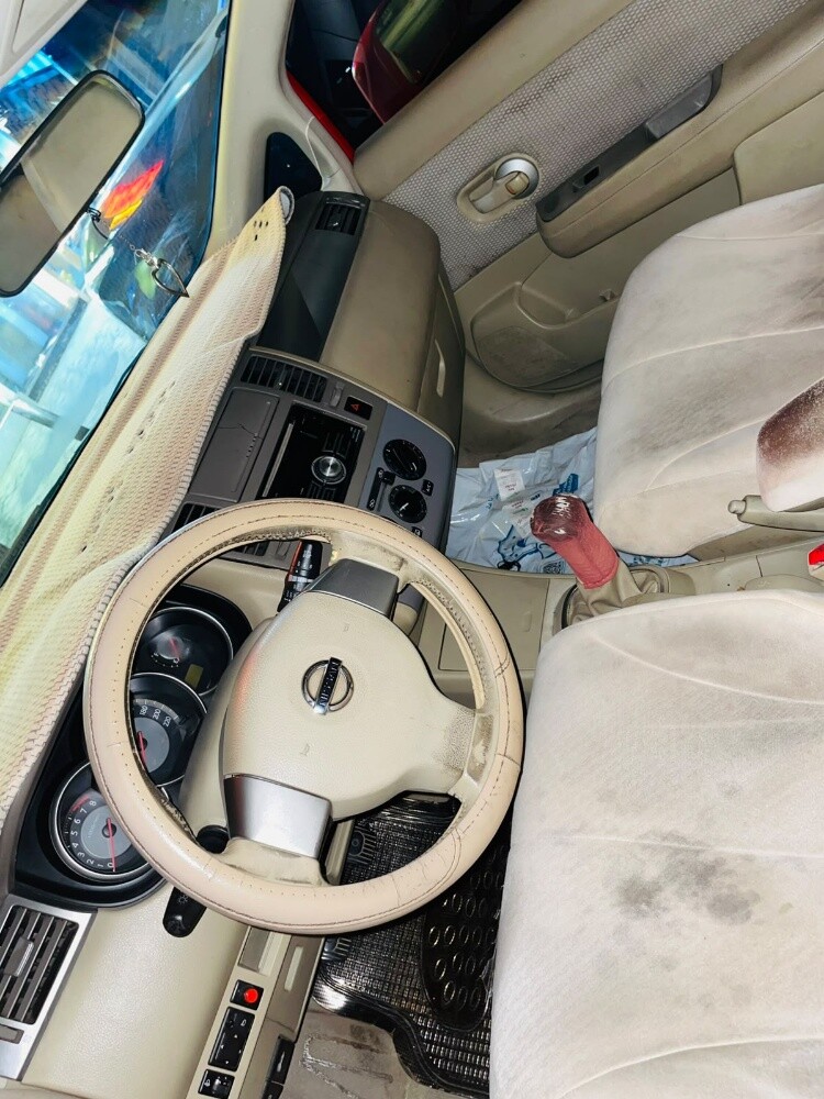 Tida hatchback manual gear - 5