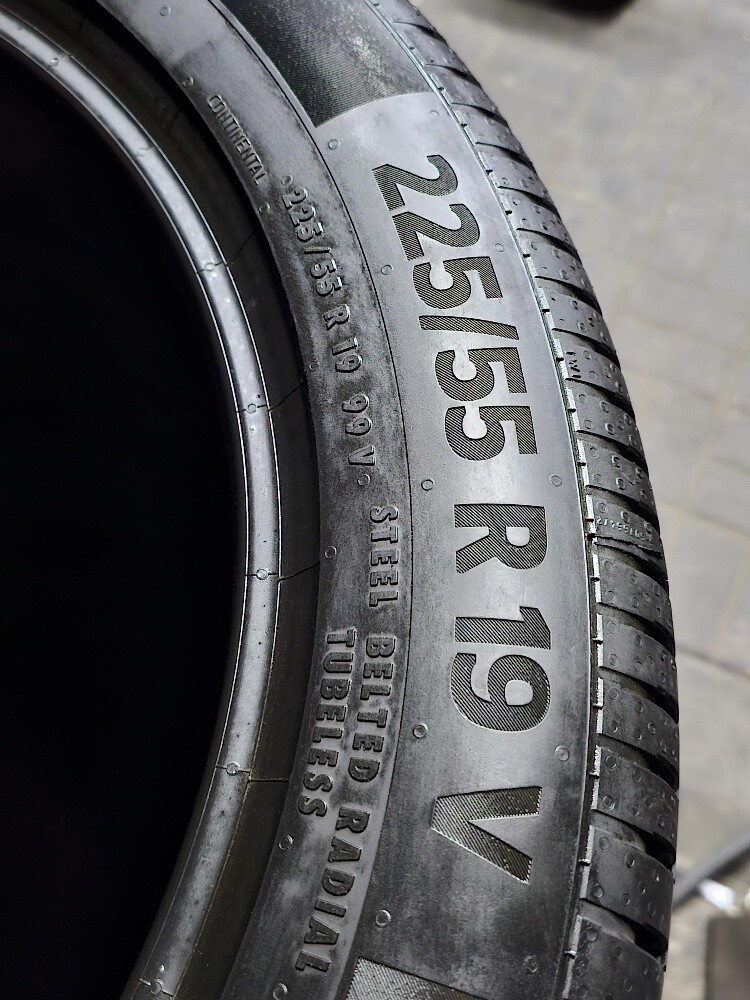 225-55-19,,, Continental brand - 5