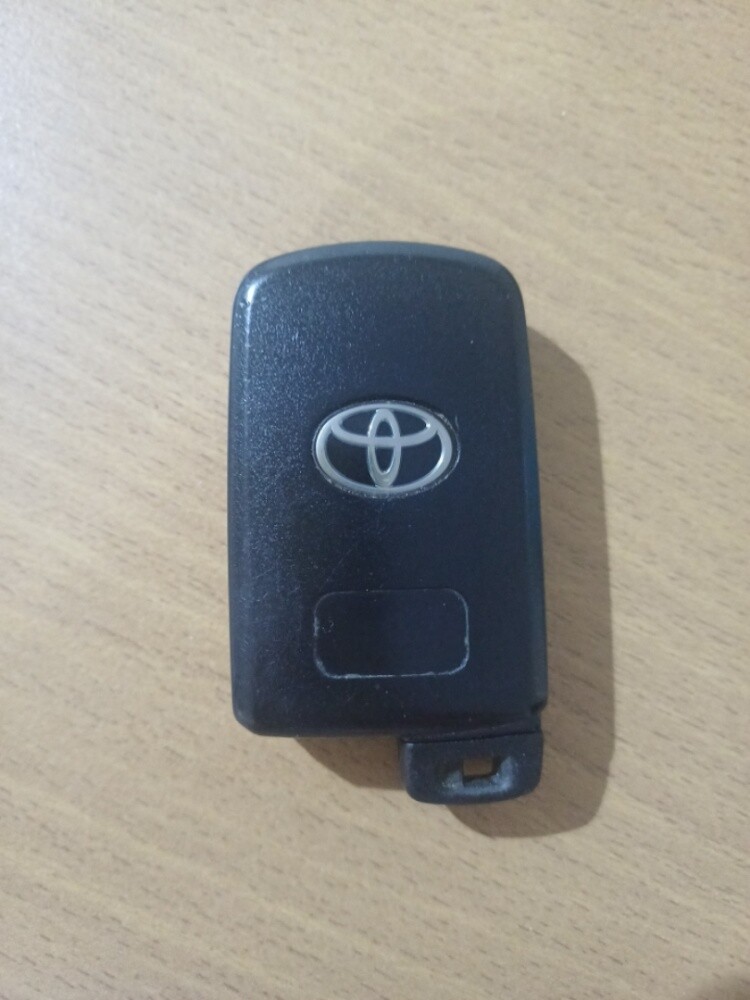 Aurion car key - 1