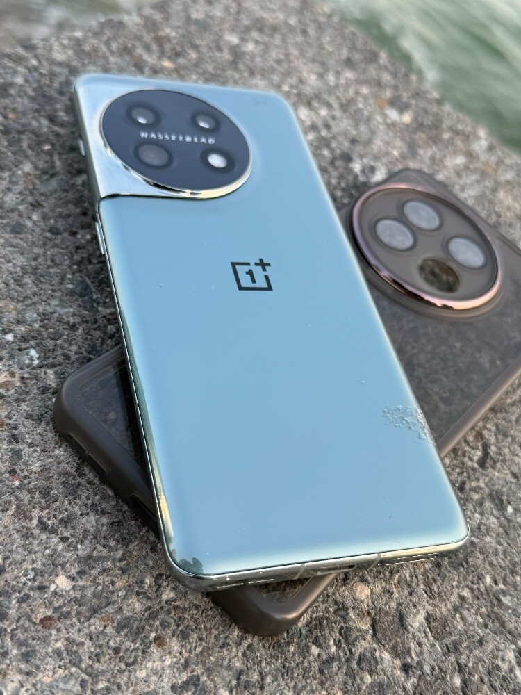 oneplus 11 - 1