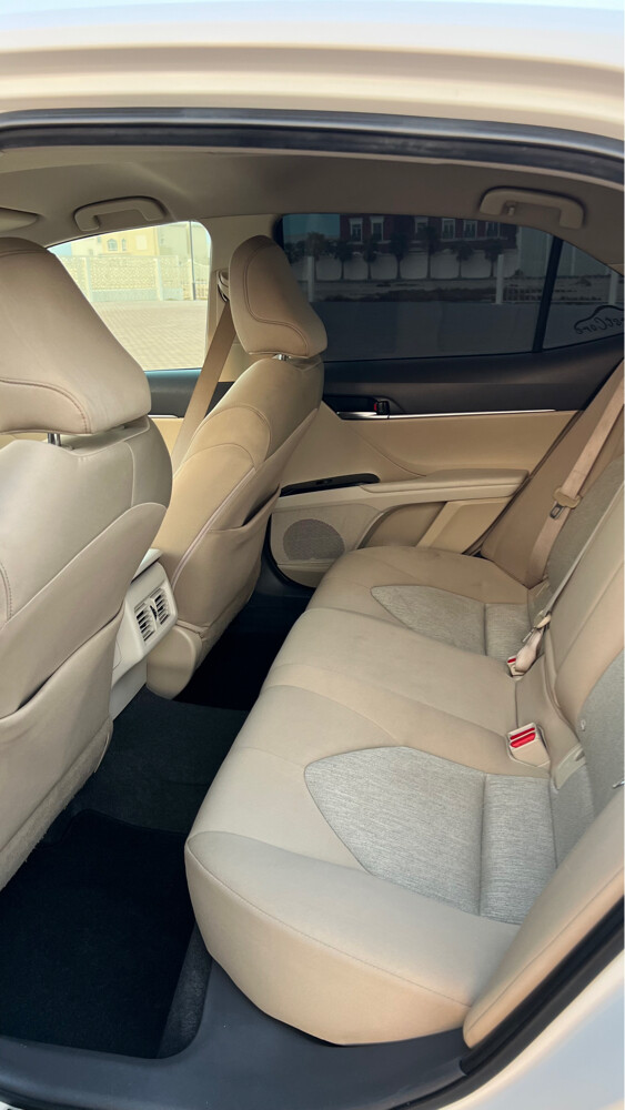 camry 2019 perfect condition - 8