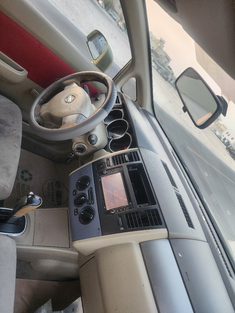 Nissan Tiida 2007 - 6
