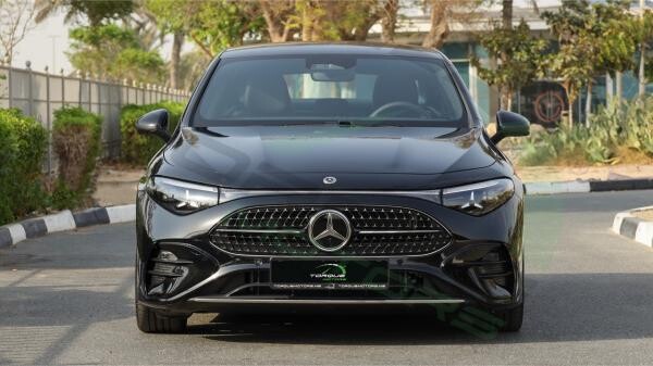 2027 Mercedes-Benz CLA 200 AMG - 3