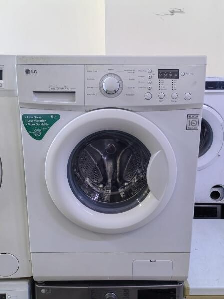 LG Direct Drive 7kg Washing Machine - 1