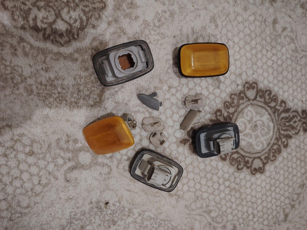 نيسان - 4