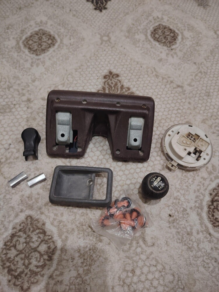 نيسان - 2