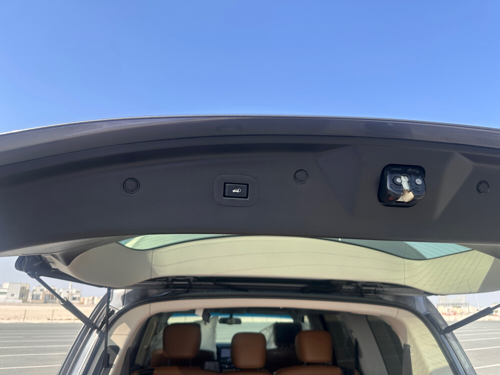 Nissan Patrol Platinum - 8