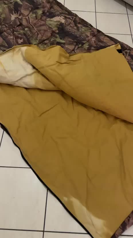 Folding Blanket - 1