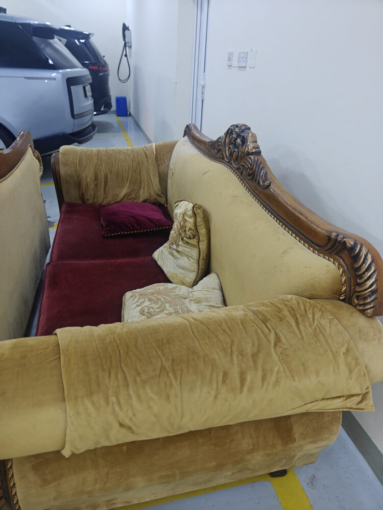 sofa set 3 pcs good  - 3