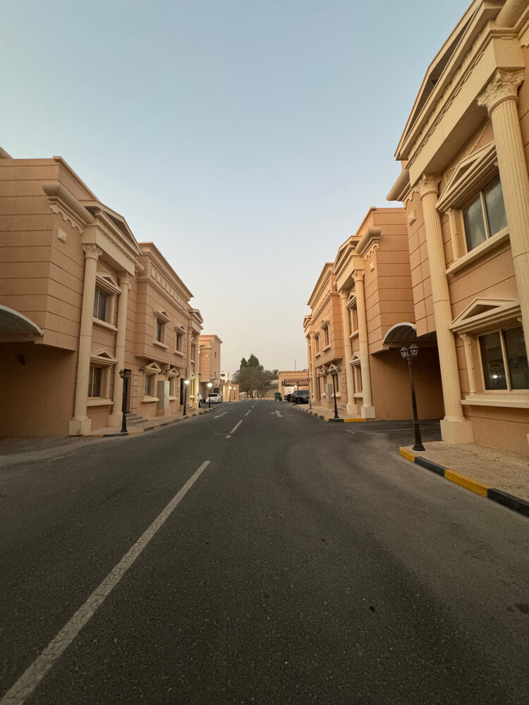 فيلا الغرافه 5 غرف 9000ريال - 1