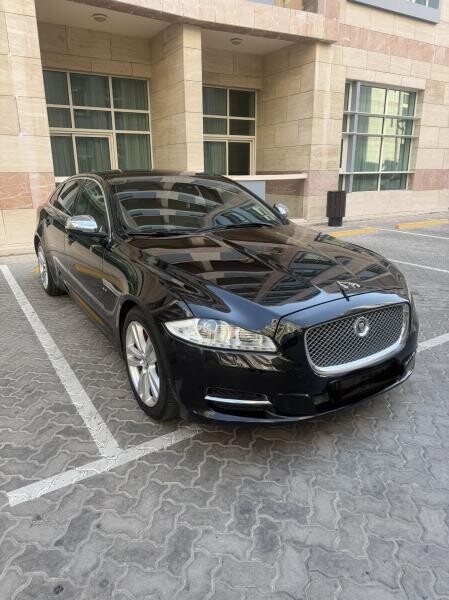 2013 Jaguar XJL - 8