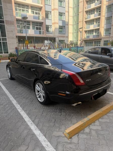 2013 Jaguar XJL - 4