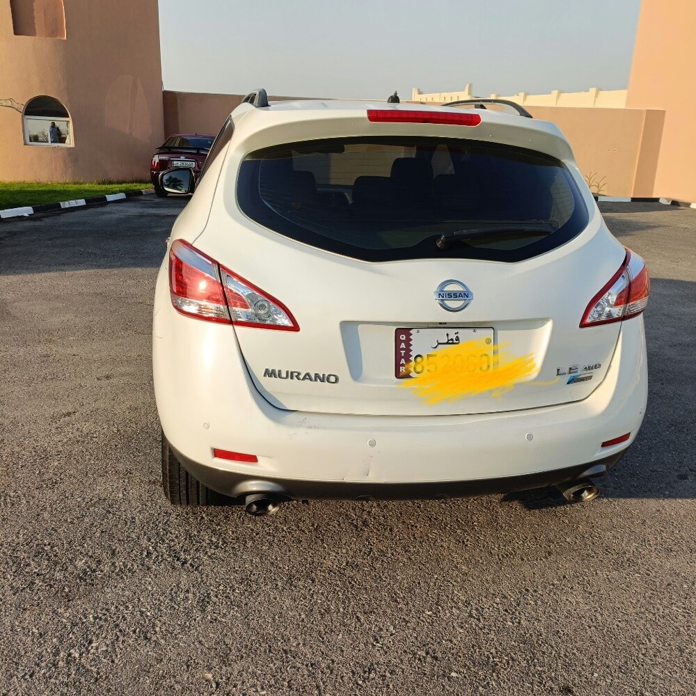 نيسان - 4