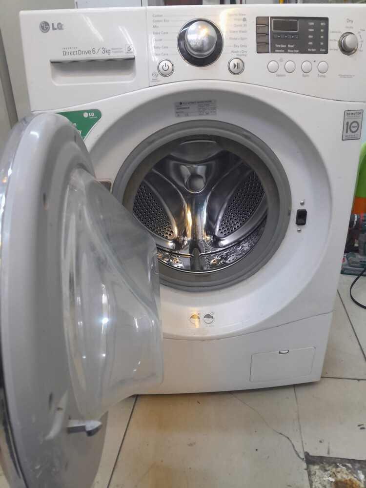 lG washing machine 2in1 6/3 for sal - 3