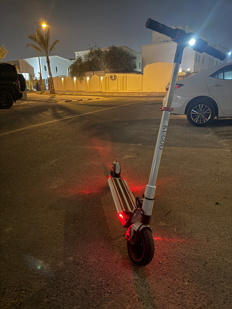 Electric Scooter White - 2