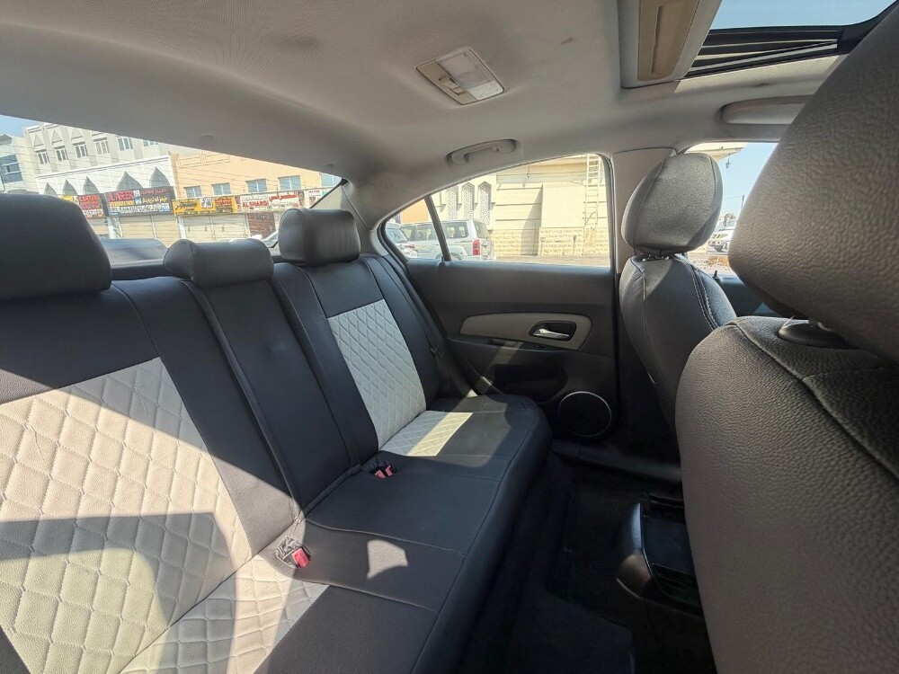 chevrolet cruze sunroof full option - 11
