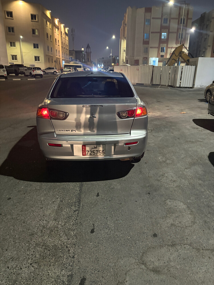 سياره لانسر ٢٠١٦ بحاله ممتازه - 5