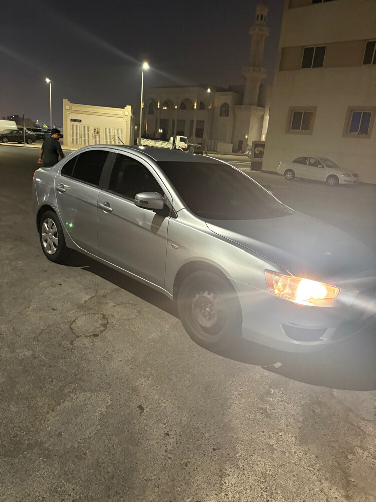 سياره لانسر ٢٠١٦ بحاله ممتازه - 6
