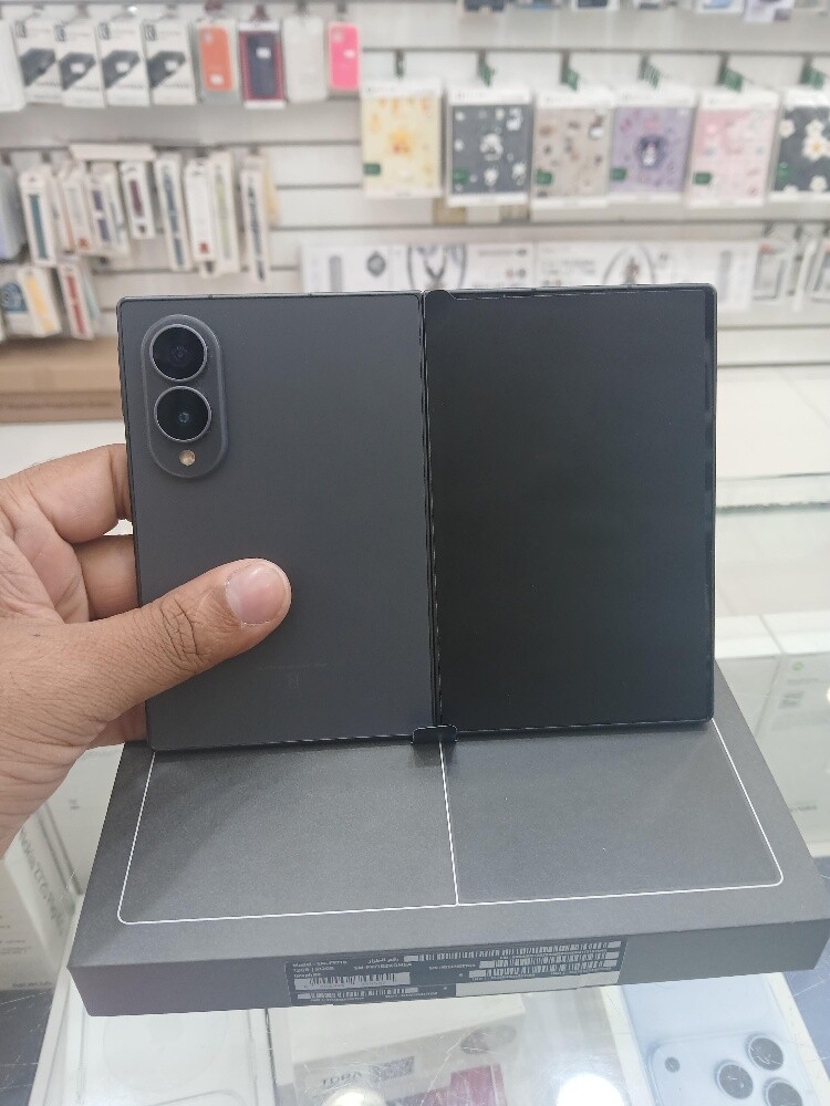 Galaxy Fold 8 - 2