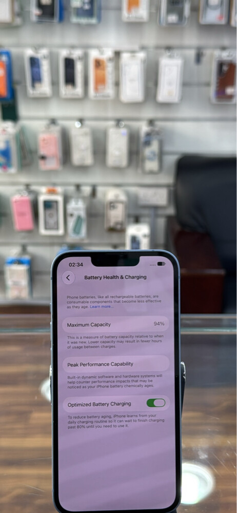iPhone 14 – 256GB - 3