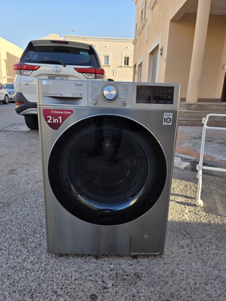 Lg 8/5kg washing machine for sell - 2