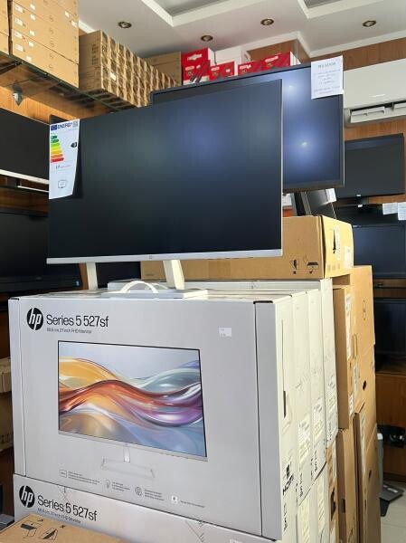 HP 27" INCH FHD FRAMELESS MONITOR - 1