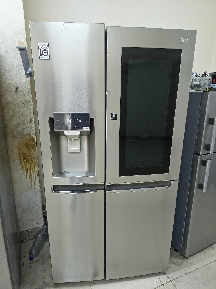 Lg double door fridge for Sale - 2