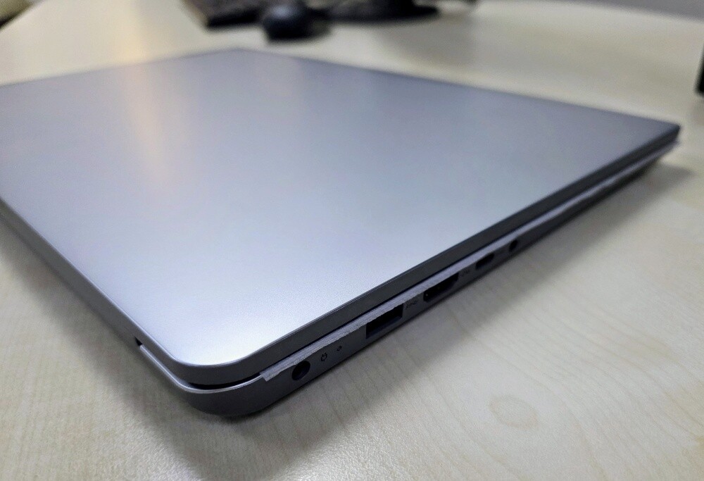 Lenovo Ryzen 5 7000 16GB 512GB 15.6 - 6