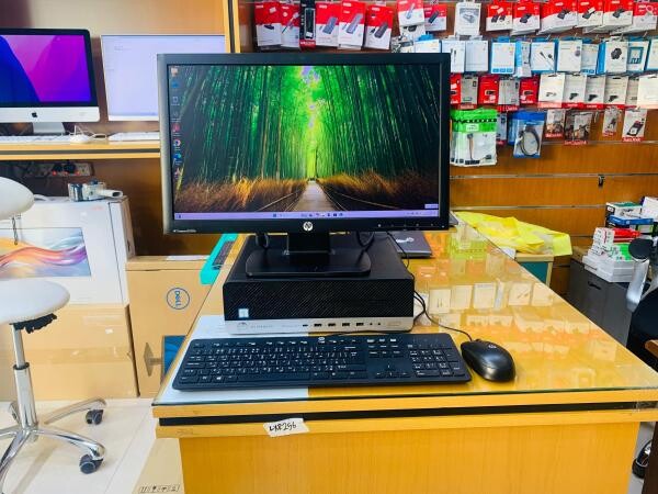 HP CORE i7-512GB SSD-22" MONITOR - 3
