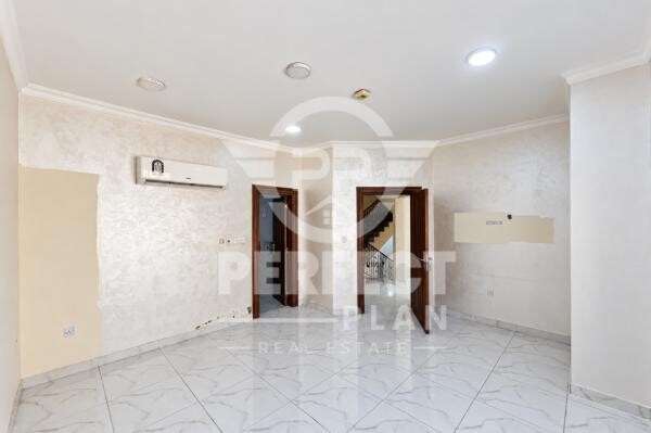 Compound Villa in Al Gharafa - 11