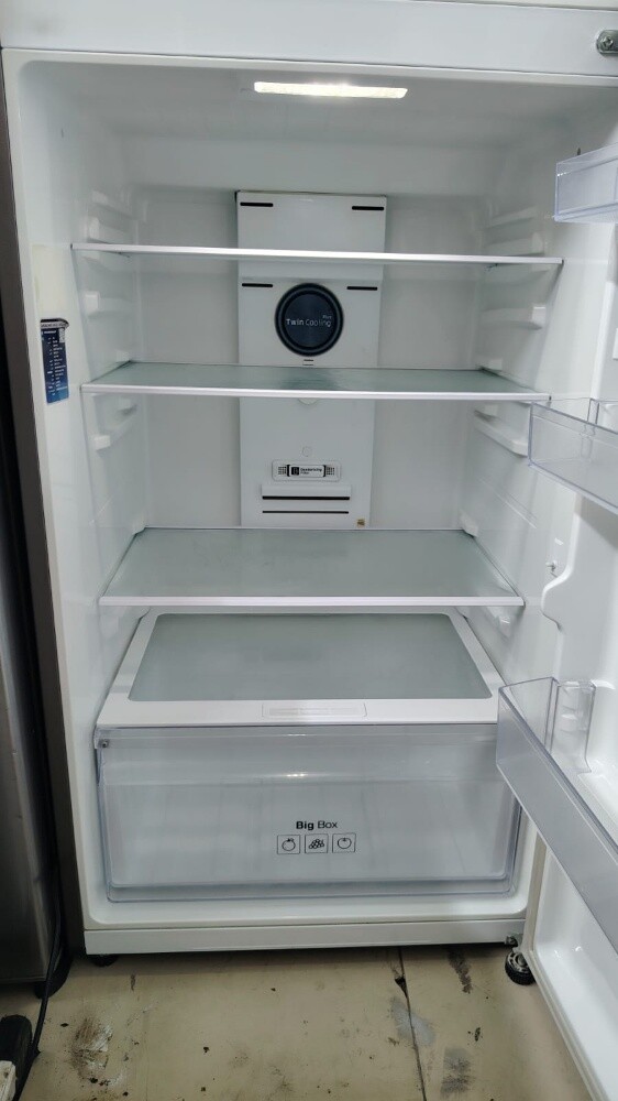 samsung Big fridge big FOR sale - 10