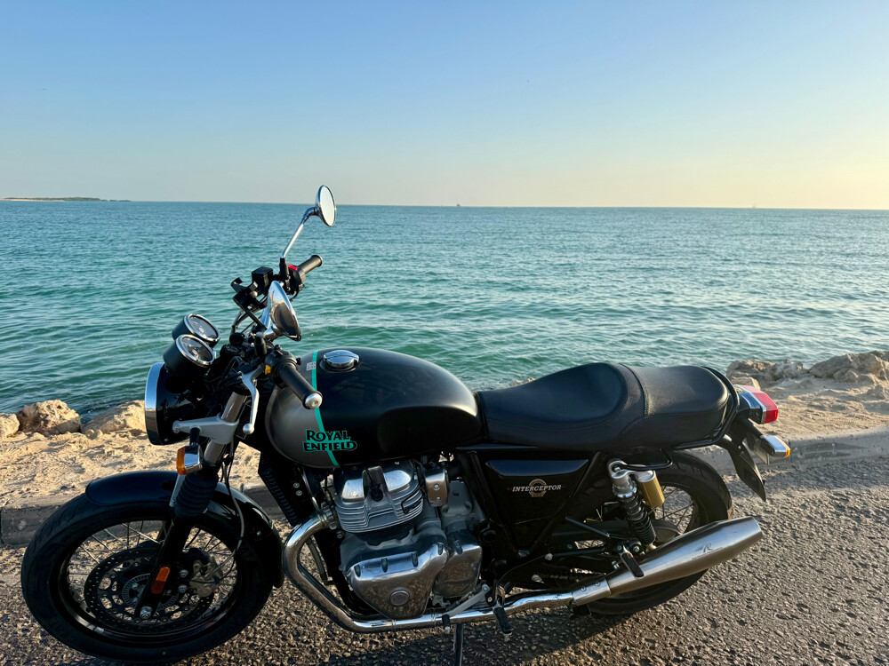 Interceptor 650 - 5