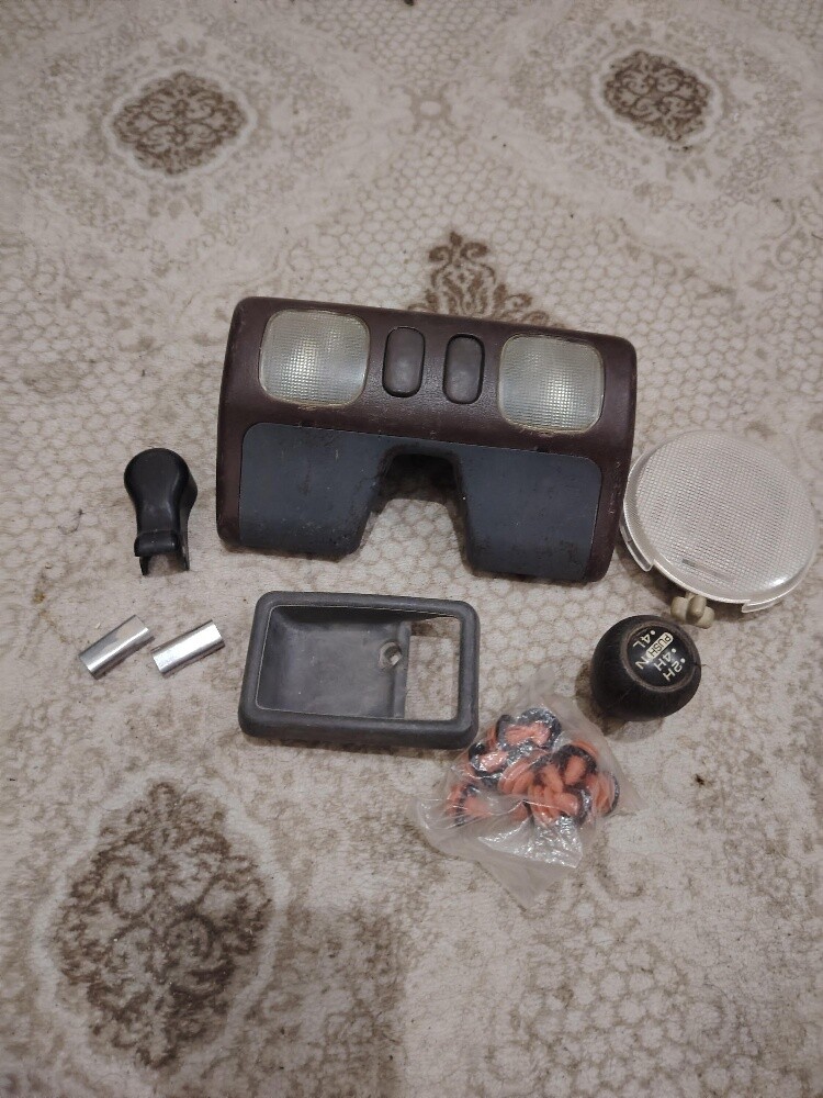نيسان - 1