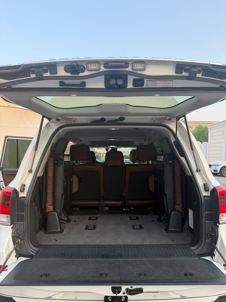 GXR Grand Touring V8 2020  - 6