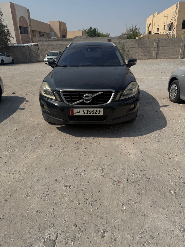 volvo XC 60 T6 model 2010 - 1