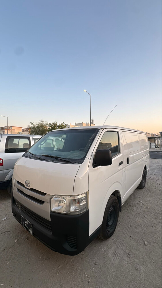 2021 HIACE FOR SALE - 2