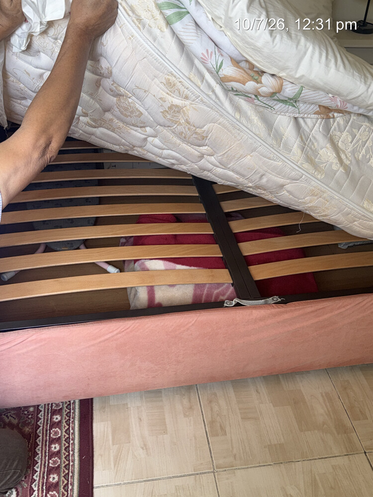 سرير+ ٢ كومودينو+ مرتبه+٢ اباجوره - 1