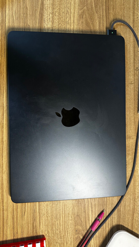 macbook air m2(16/256) - 2
