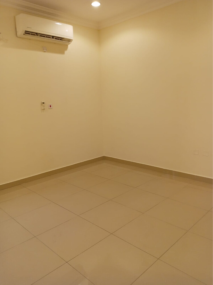 غرفه للايجار  - 2