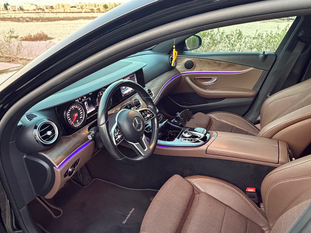 Mercedes-Benz E200 (2020) – Pristin - 4