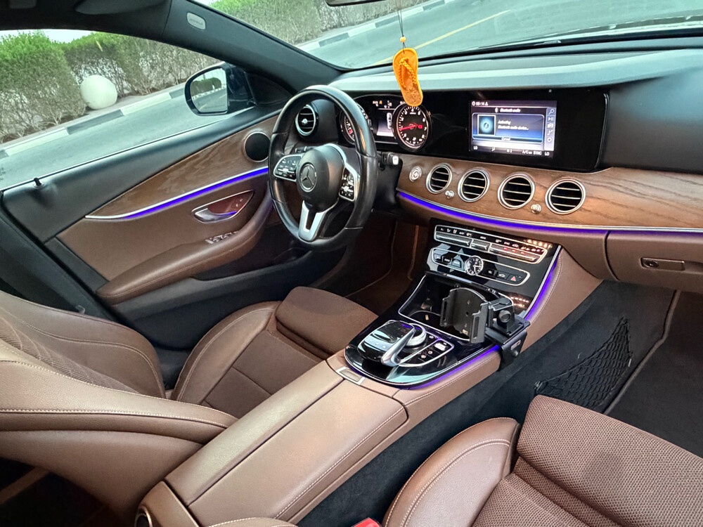 Mercedes-Benz E200 (2020) – Pristin - 1