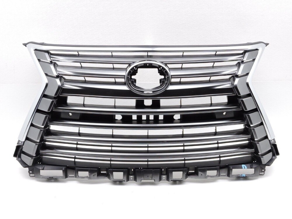 Lexus front bumper Grill - 1