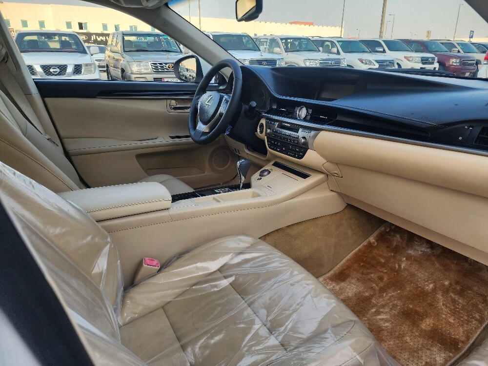لكزس اي اس ٣٥٠ - 5