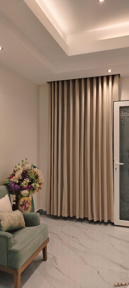 making window curtains - 1
