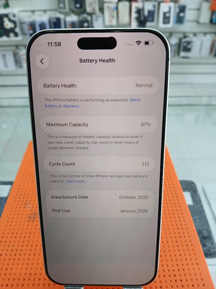 iPhone 17pro max - 2