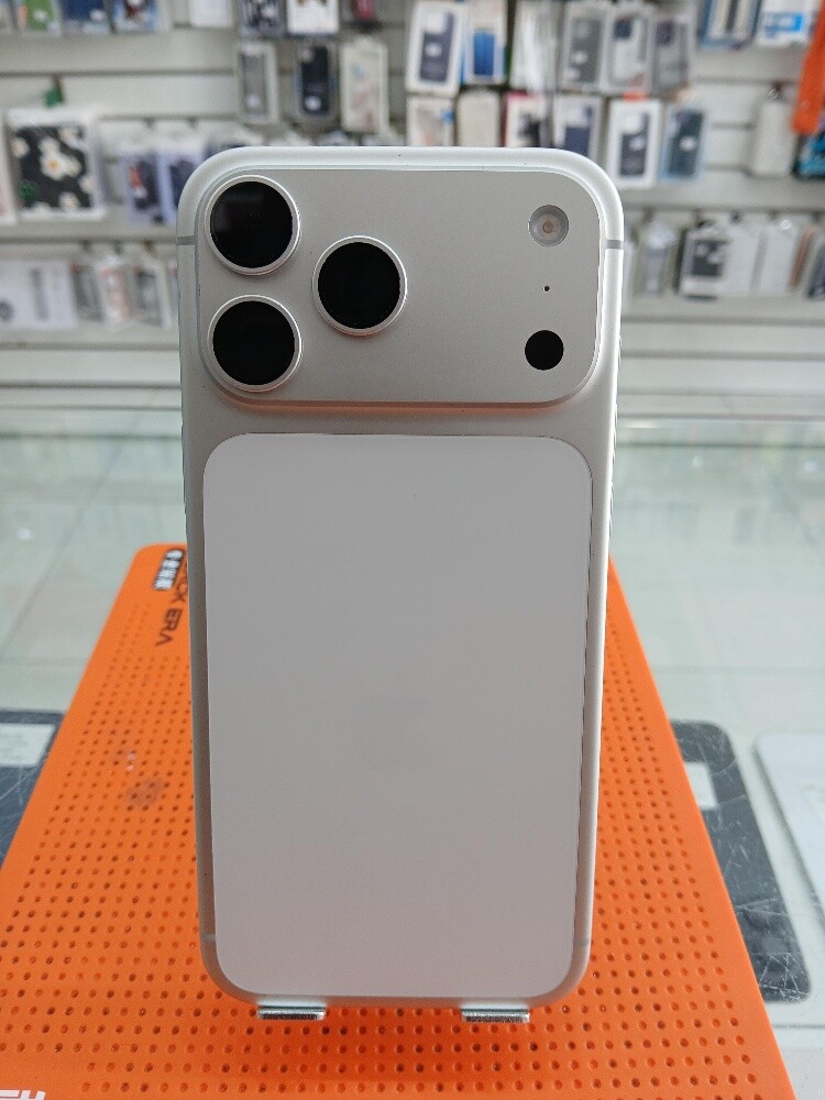 iPhone 17pro max - 3