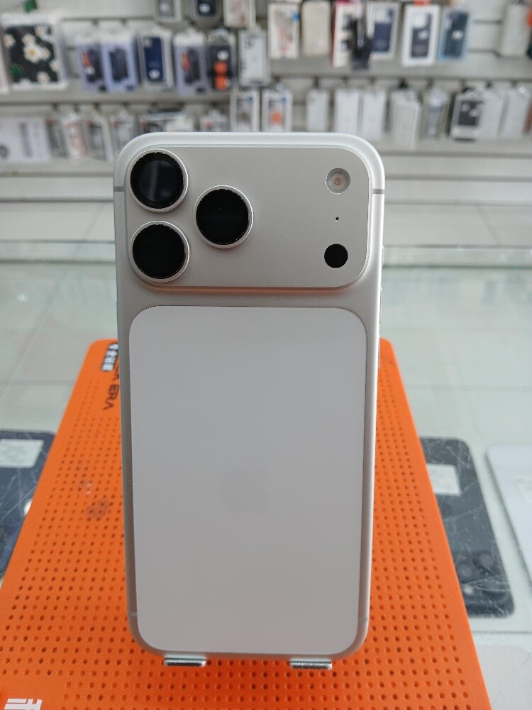 iPhone 17pro max - 1